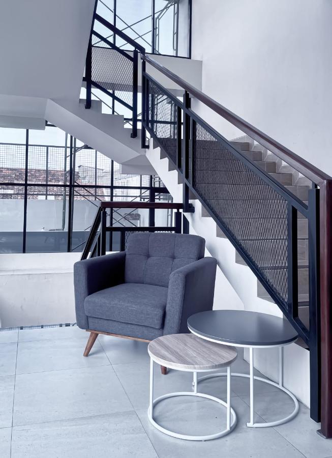 Aj Boutique Hotel 요그야카르타 외부 사진