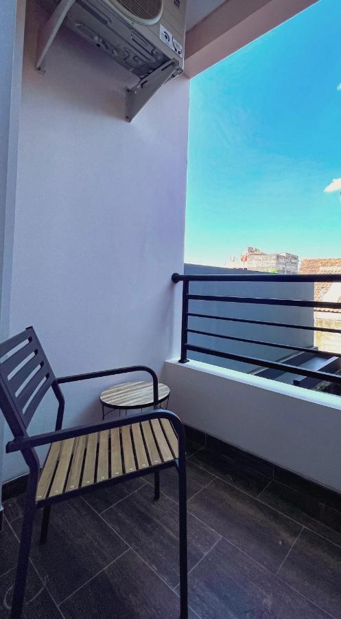 Aj Boutique Hotel 요그야카르타 외부 사진