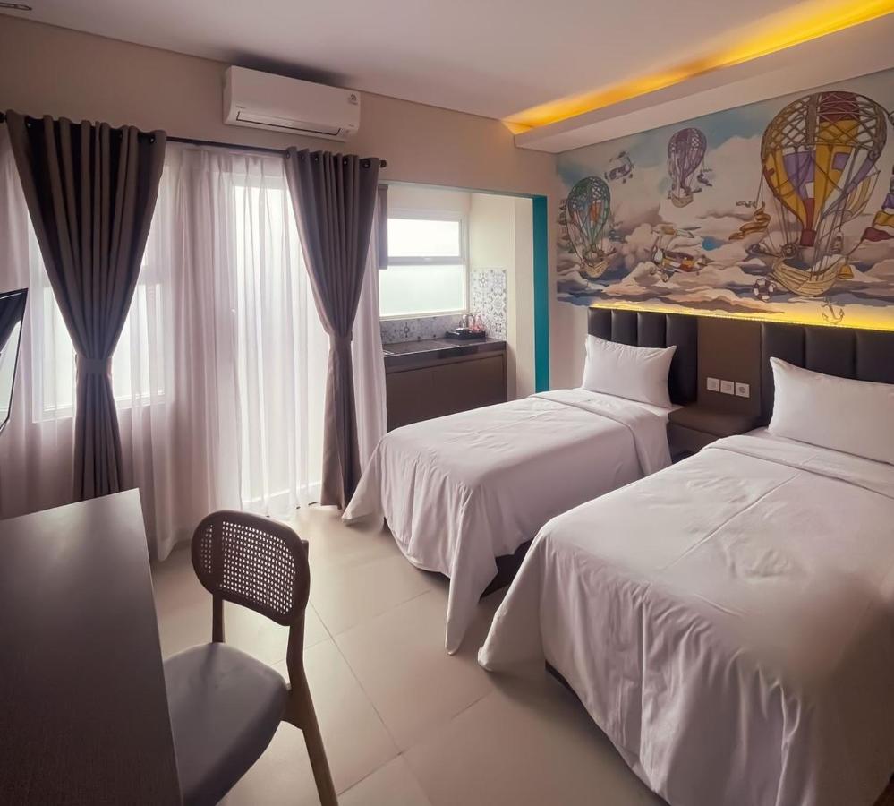 Aj Boutique Hotel 요그야카르타 외부 사진